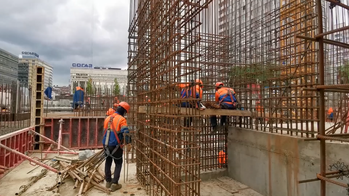 Строительство полезно. Стройка Москва. Начало строительства. Ход строительства дома. Выбор площадки для строительства.