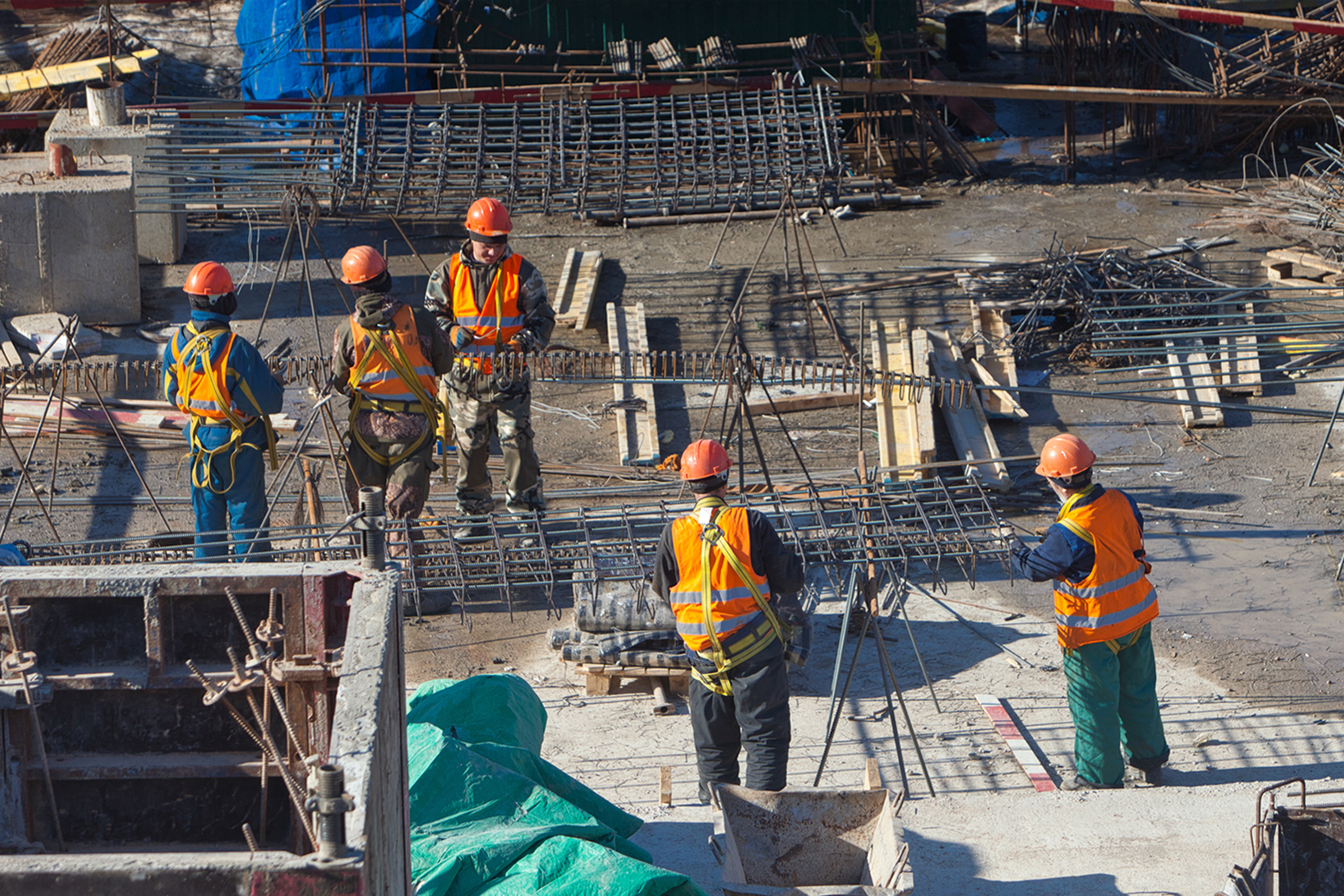 строительство март 2022. строительство март 2022. ход строительства 2022 года школы ожогино. жк приморский квартал 41 корпус. жк октябрьская набережная лср.