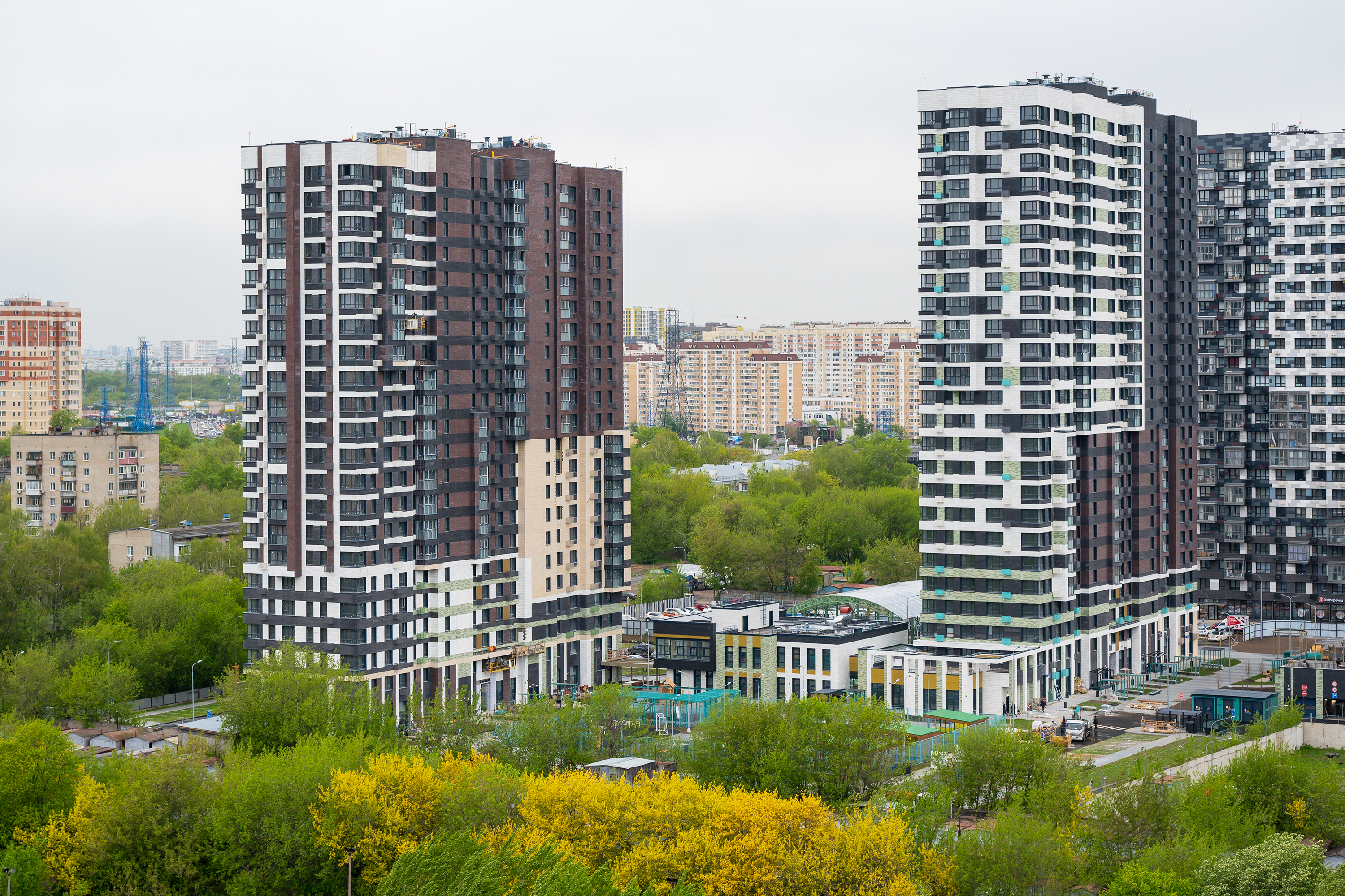 2Заглавная_сайт_гоголь парк2.png