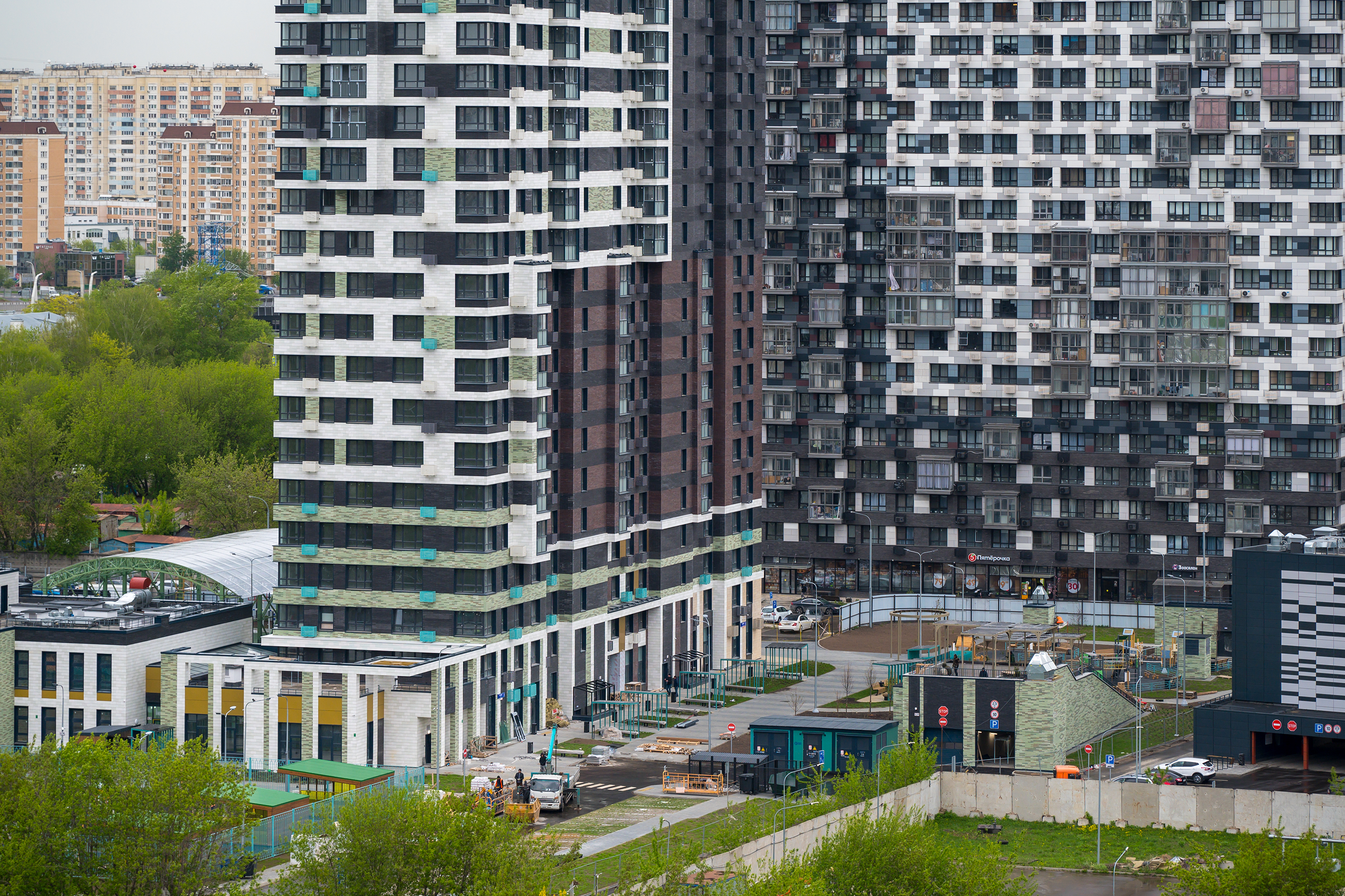 3Заглавная_сайт_гоголь парк3.png